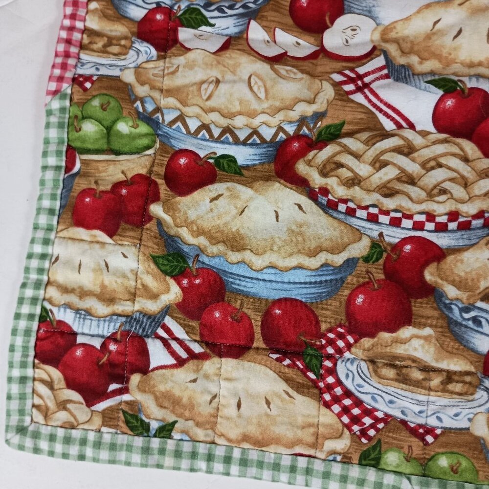 Handcrafted Apple Pie Gingham Quilted Table Mat - Picture 8 of 9